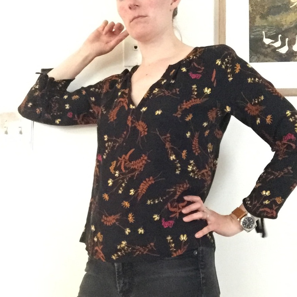 Point Sur floral viscose top